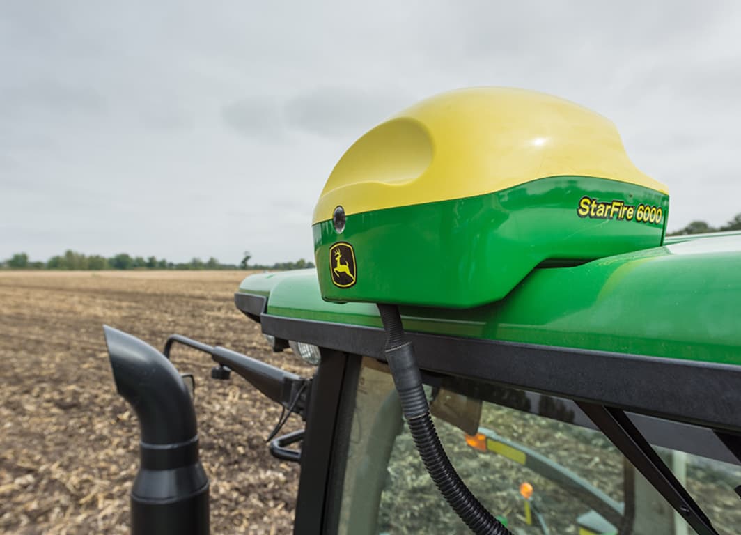 Receptor StarFire™ 6000 en campo.